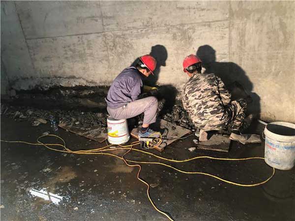 地下室后澆帶防水