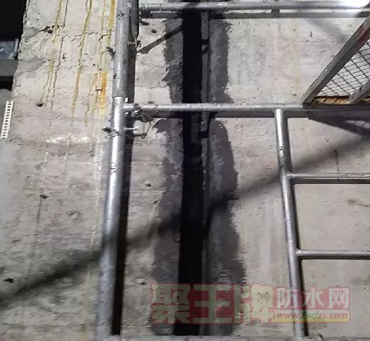 變形縫補(bǔ)漏